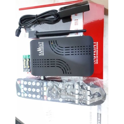 Récepteur Samsat 5200 HD Super + 15 mois Sharing Forever et 12 mois IPTV AIRYSAT + VOD tunisie